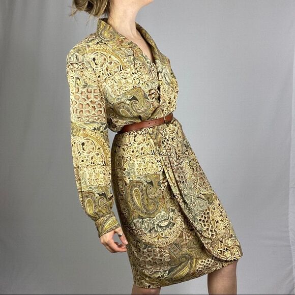 100% silk vintage long sleeve button down wrap dress. Neutral earth tin colours - Picture 7 of 13